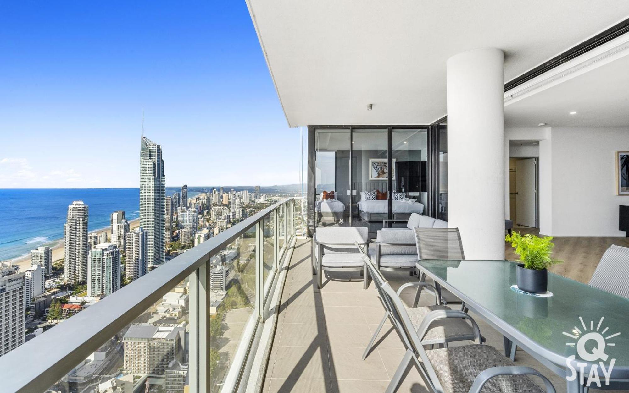 Aparthotel Circle On Cavill By Vaun *